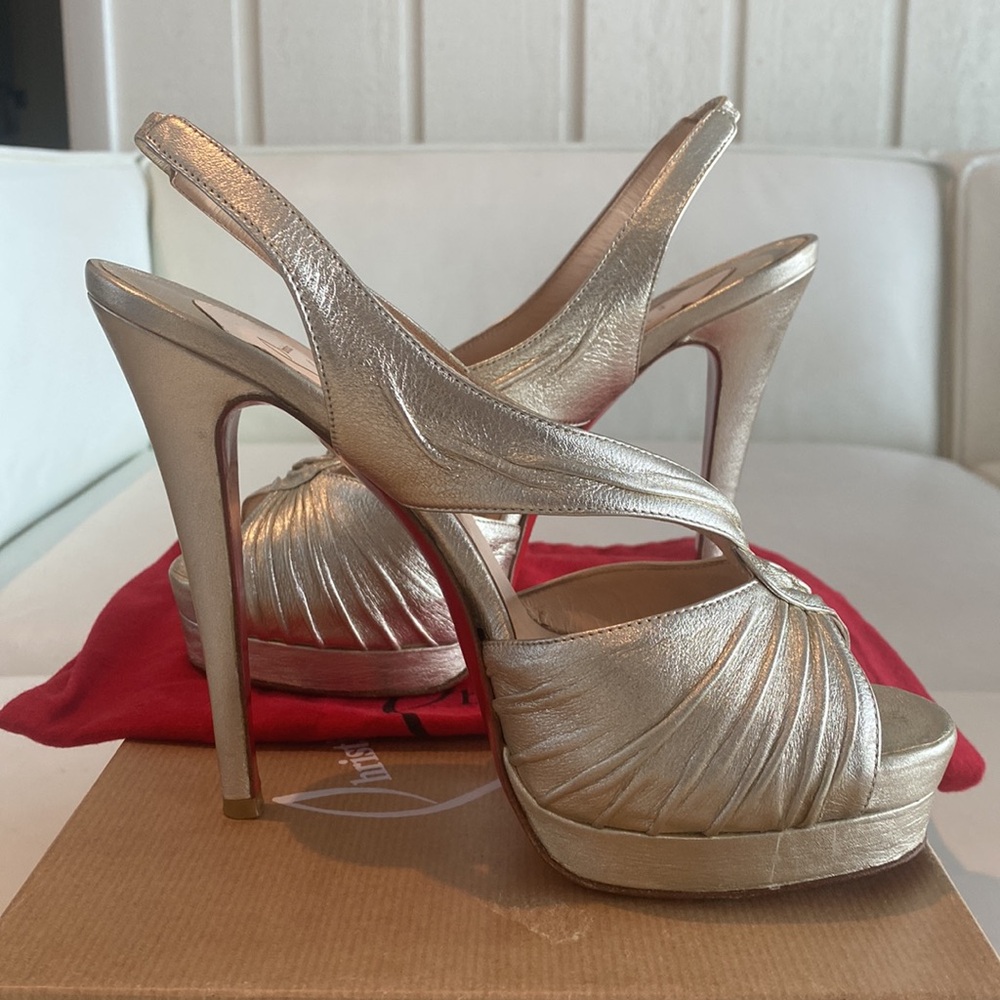 Authentic Christian Louboutin Gold Platform Sandals - Picture 9 of 9